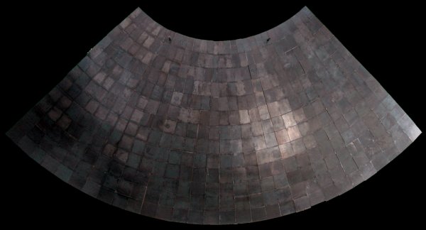 GRAN FALDÒ DELS PETITS LLIBRES 155 x 274 x 9 cms Ferro 1999.
