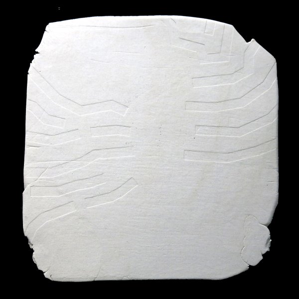 Territori assenyalat L, porcellana,  30 x 30 x 1 cm., 2013